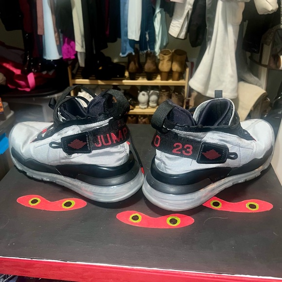 Pair of Jordan Proto Max 720 Johnny Kilroy. Worn once for about 15 min. No Box.
